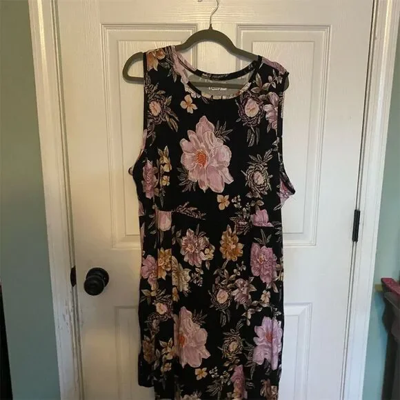 24/7 Comfort Apparel Floral Sleeveless Dress - Black and Pink - Picture 1 of 3